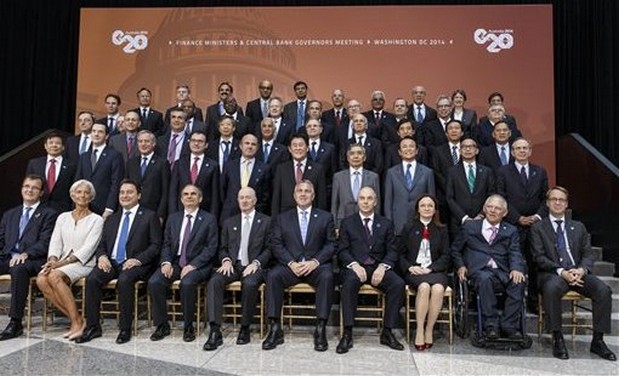 Finance ministers and central bank governors of the Group of Twenty nations gather for photo at the International Monetary Fund and World Bank meetings in Washington (Photo:AP) Finance ministers and central bank governors of the Group of Twenty nations gather for photo at the International Monetary Fund and World Bank meetings in Washington (Photo:AP)